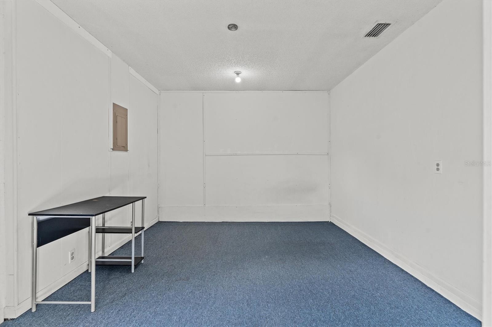 COLLEGE HEIGHTS - Residential