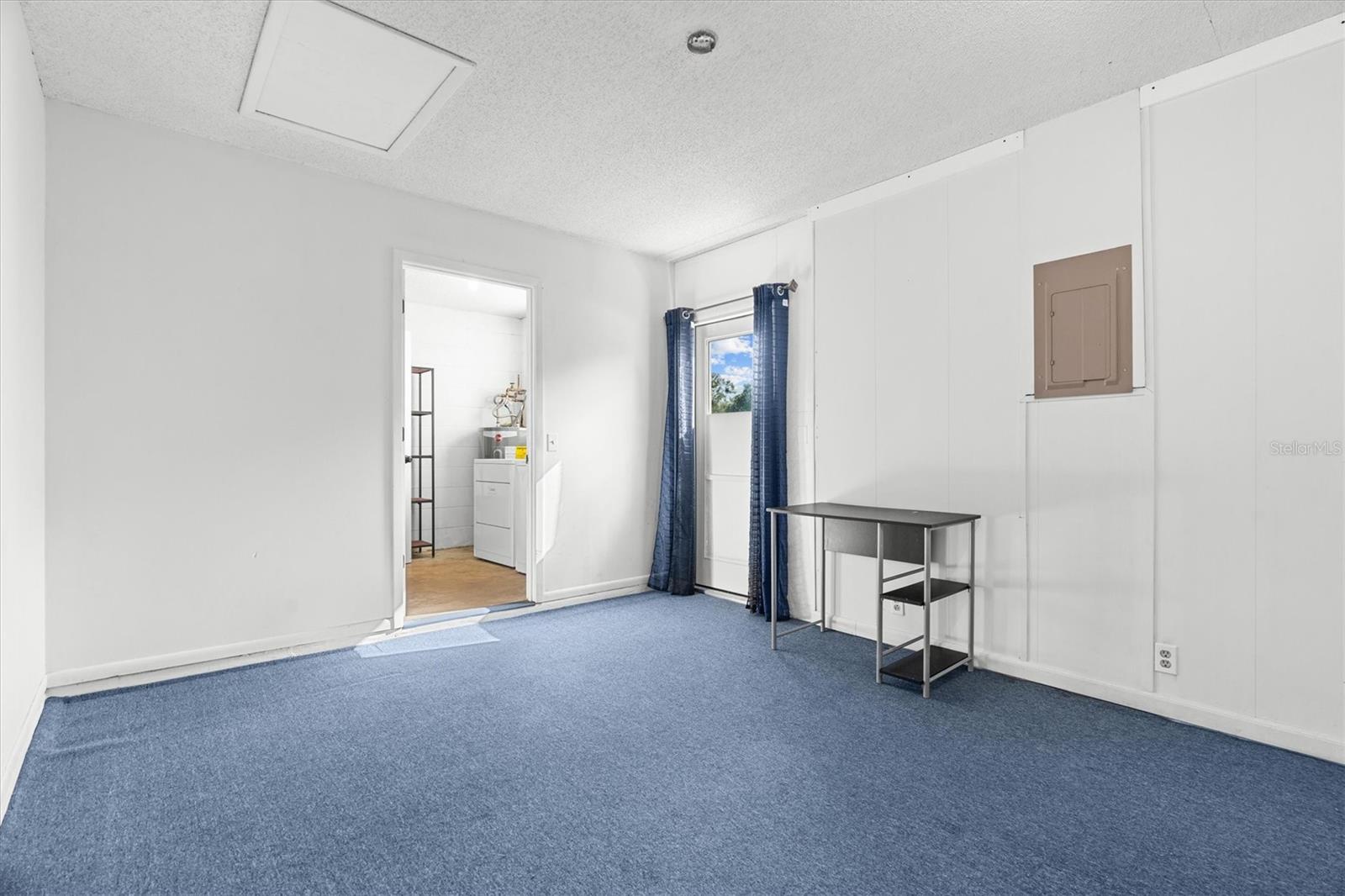 COLLEGE HEIGHTS - Residential