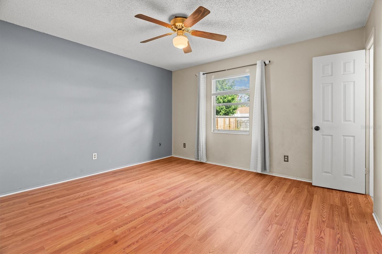 COLLEGE HEIGHTS - Residential