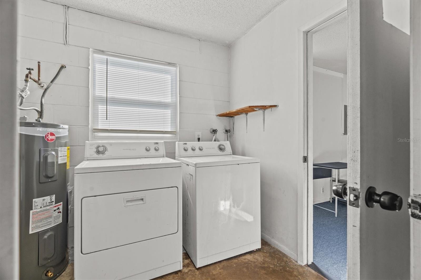 COLLEGE HEIGHTS - Residential