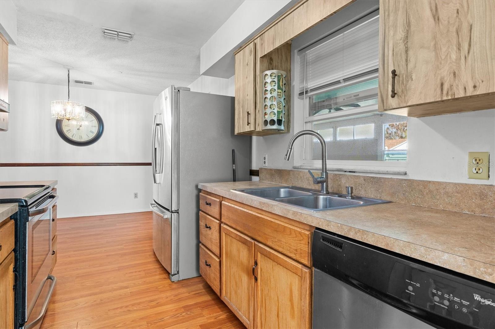 2935 COLORADO AVENUE