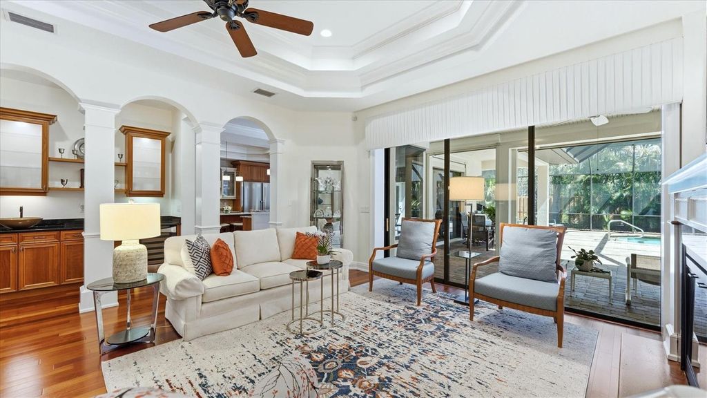 Photo of 2625 Colony Terrace, Sarasota, FL 34239 (MLS # A4686022)