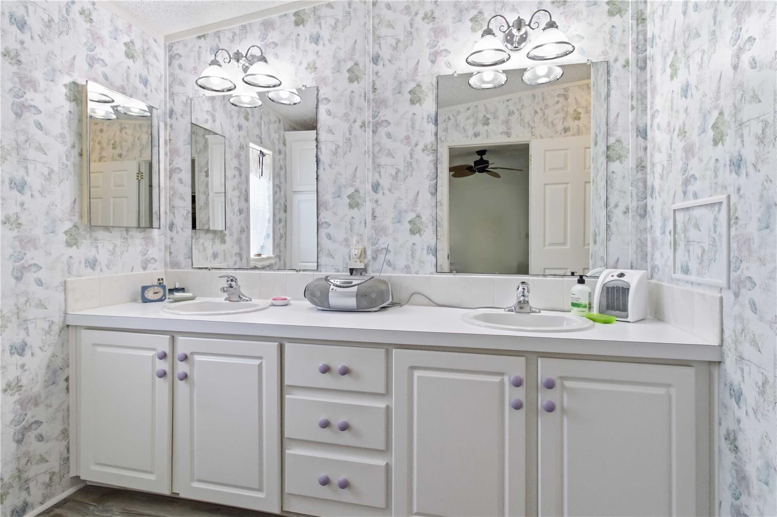 FAIRWAY VILLAGE MOBILE HOME PARK UNREC - Residential