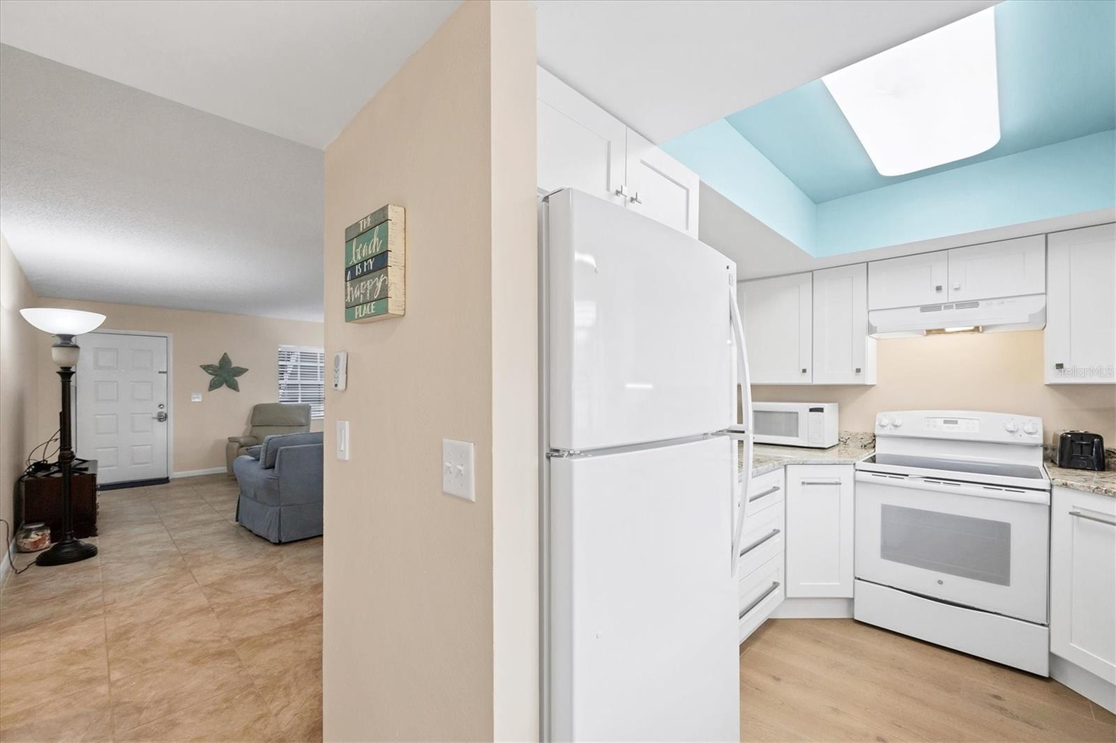 PALM MANOR PH 02 - Residential