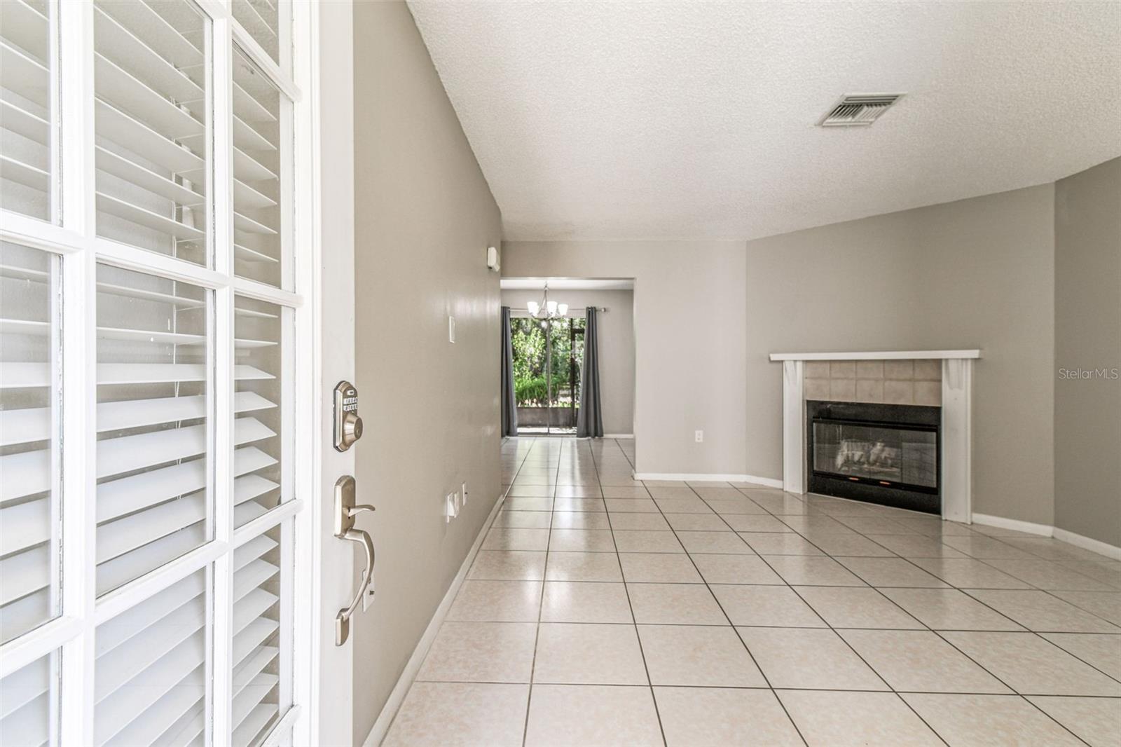 PINE GROVE CONDO AT BLOOMINGDALE - Residential
