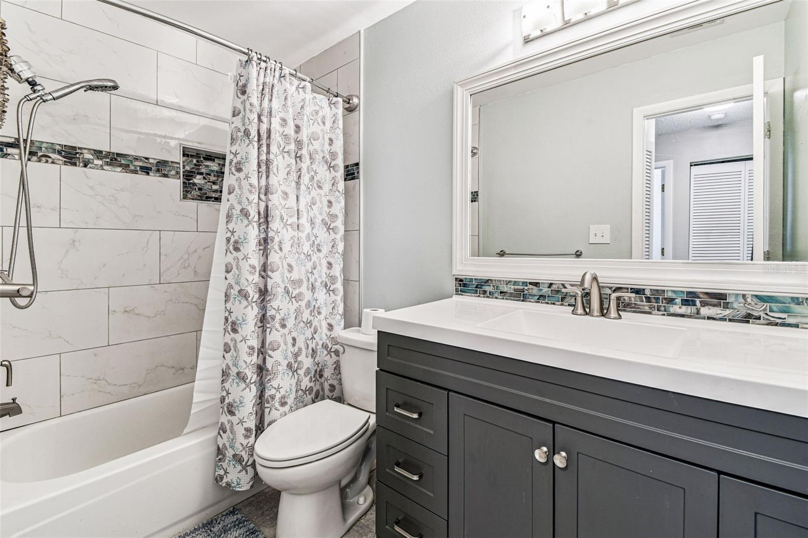 PINE GROVE CONDO AT BLOOMINGDALE - Residential