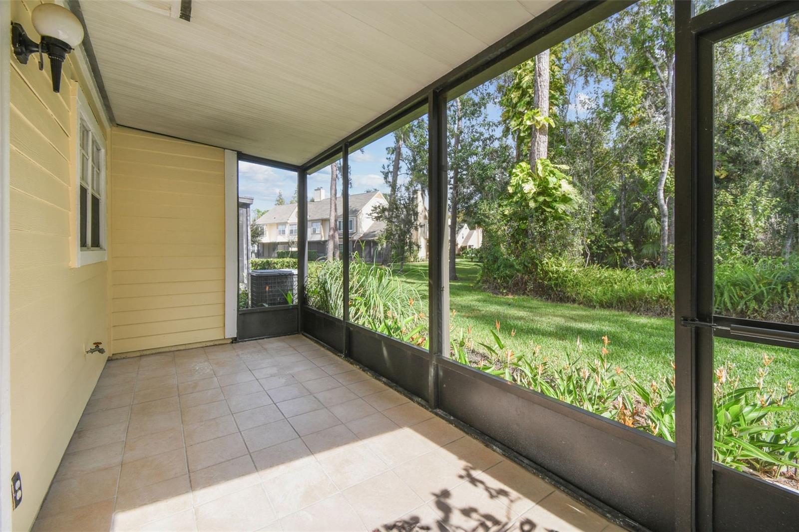 PINE GROVE CONDO AT BLOOMINGDALE - Residential