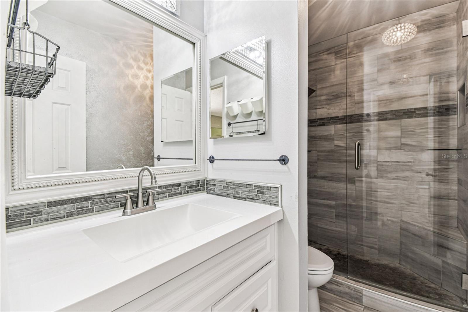 PINE GROVE CONDO AT BLOOMINGDALE - Residential