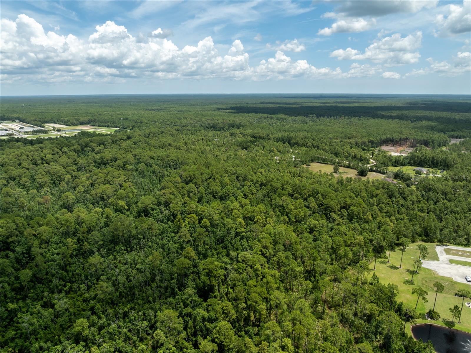 UNIVERSITY HIGHLANDS - Land