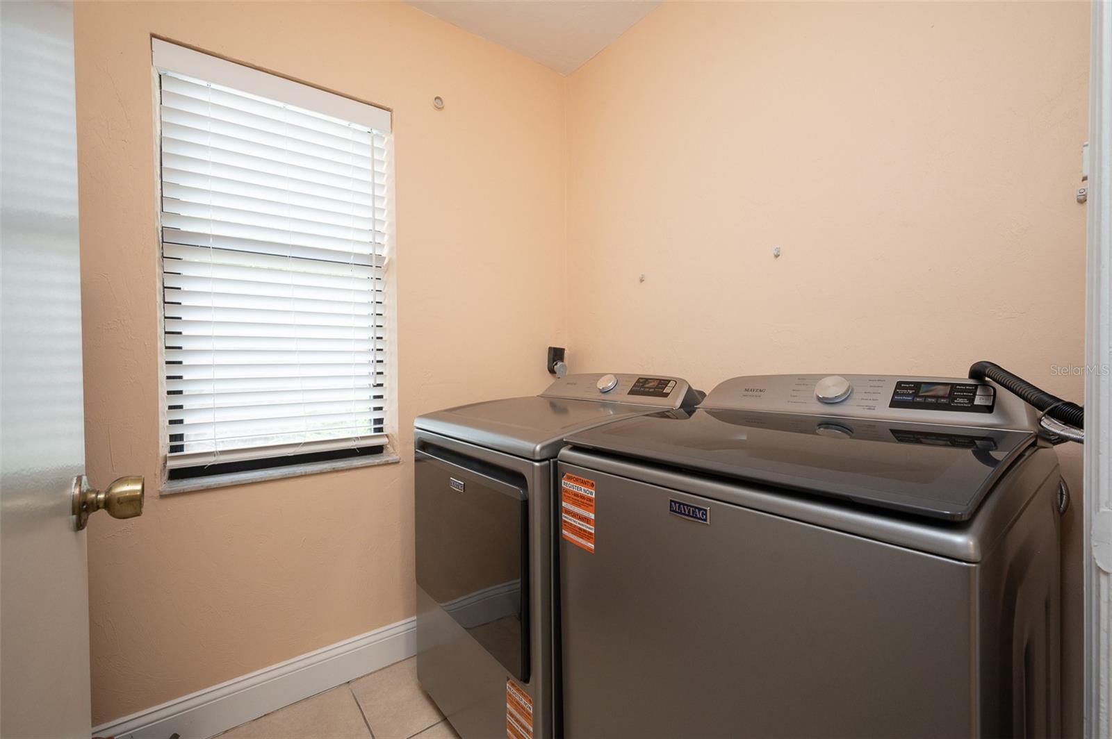 3409 NW 52ND TERRACE