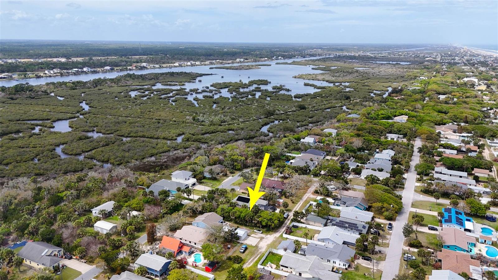 1915 S PALMETTO AVENUE