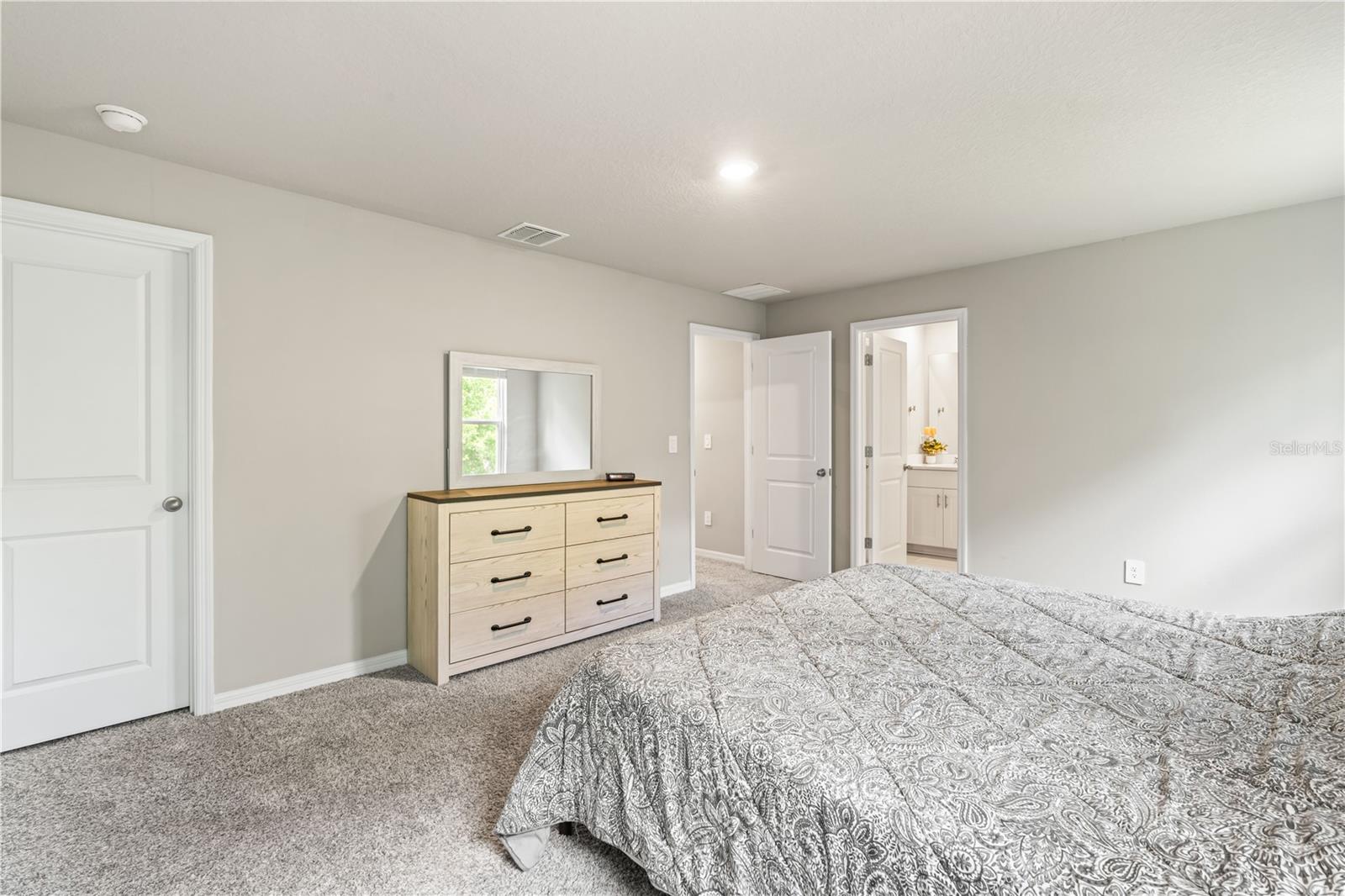 TOWNS/WATERGRASS - Residential