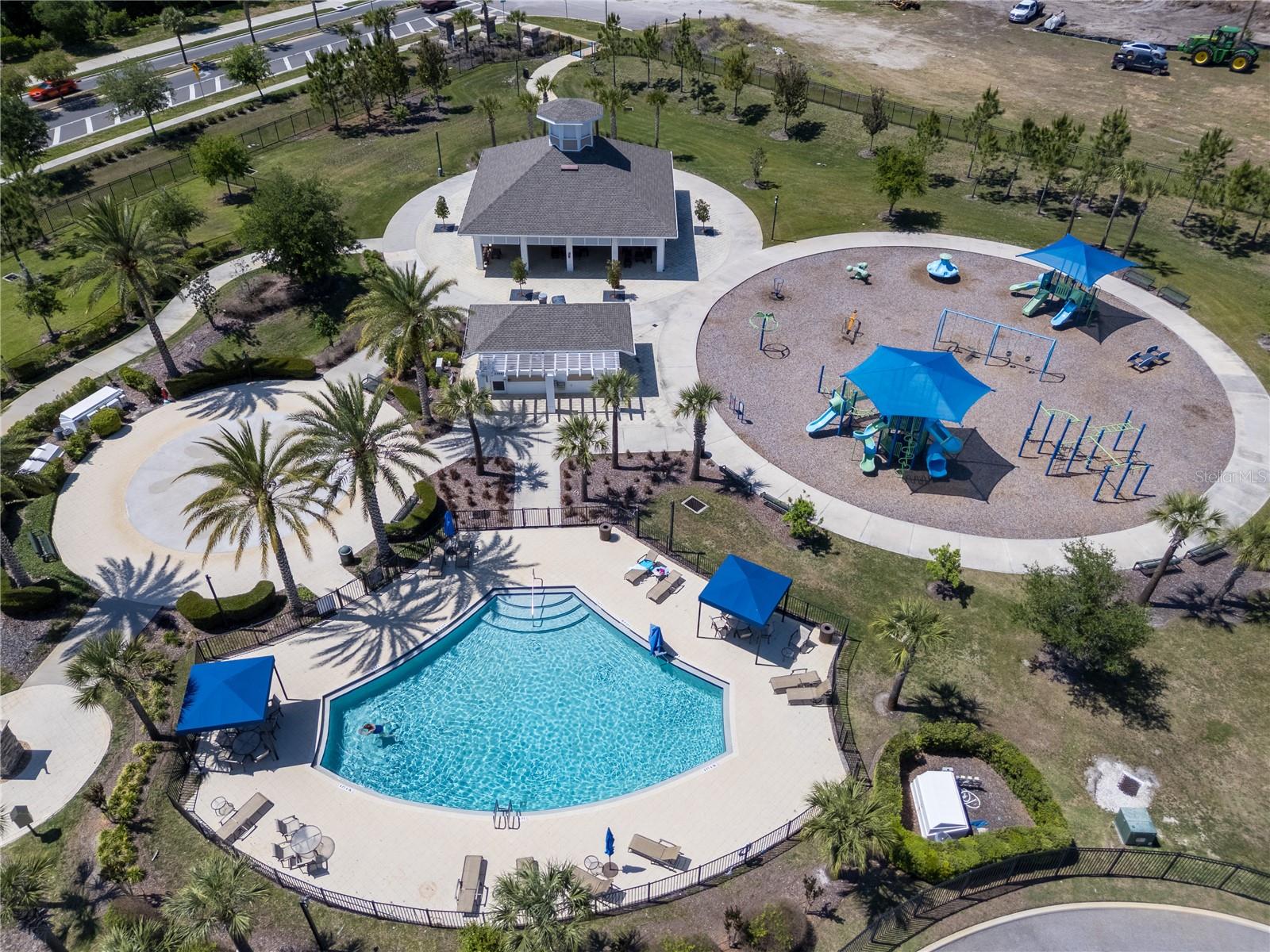 TOWNS/WATERGRASS - Residential