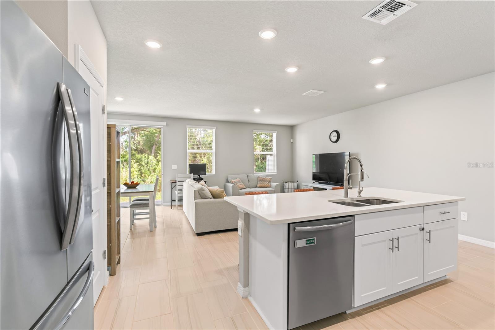 TOWNS/WATERGRASS - Residential