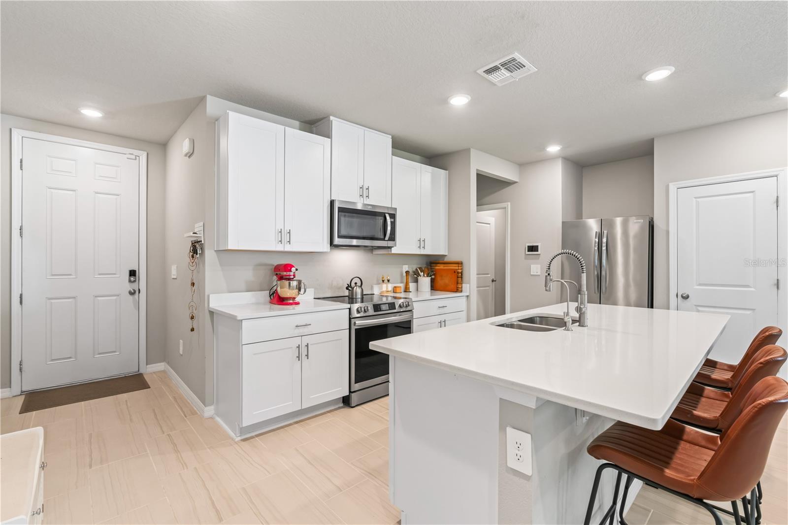 TOWNS/WATERGRASS - Residential