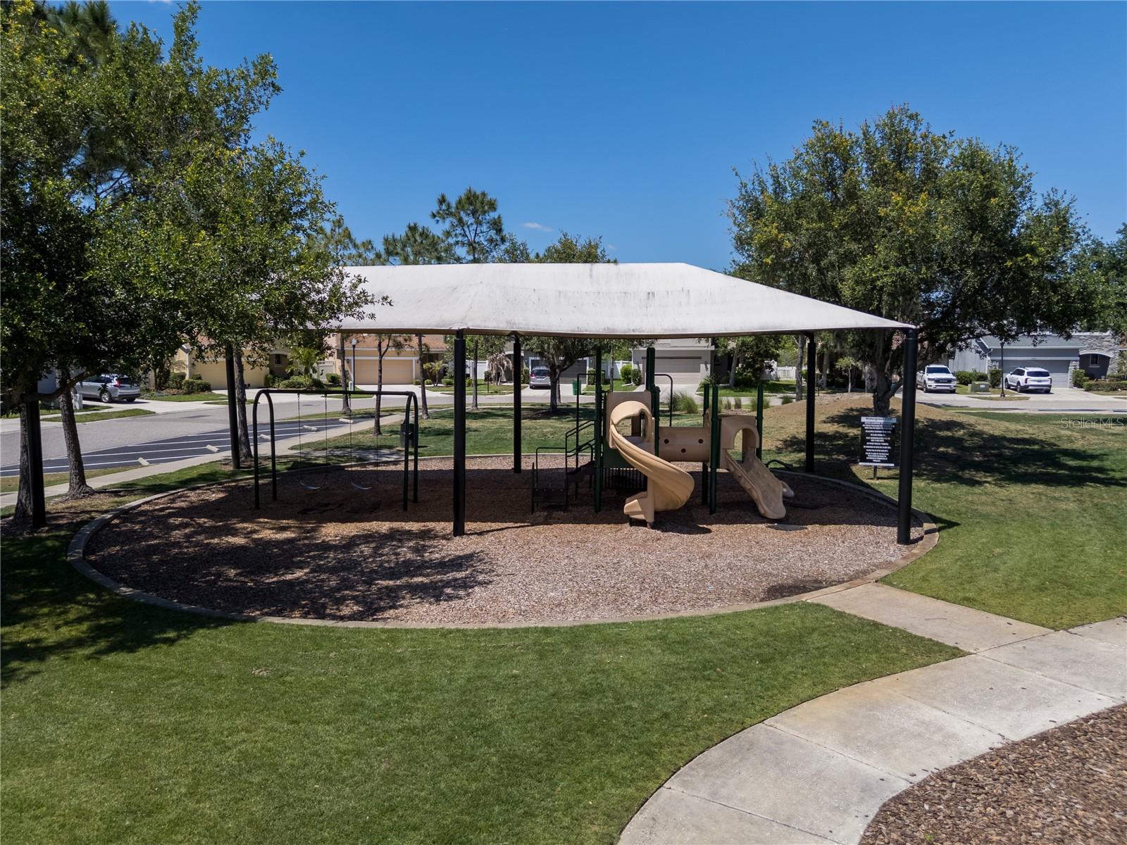 TOWNS/WATERGRASS - Residential