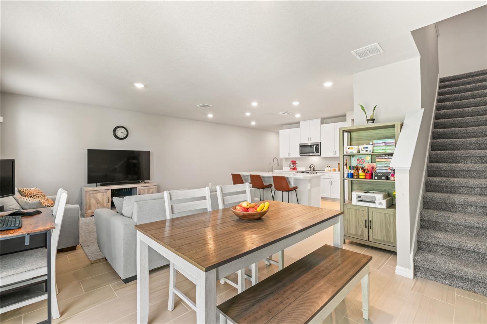 TOWNS/WATERGRASS - Residential