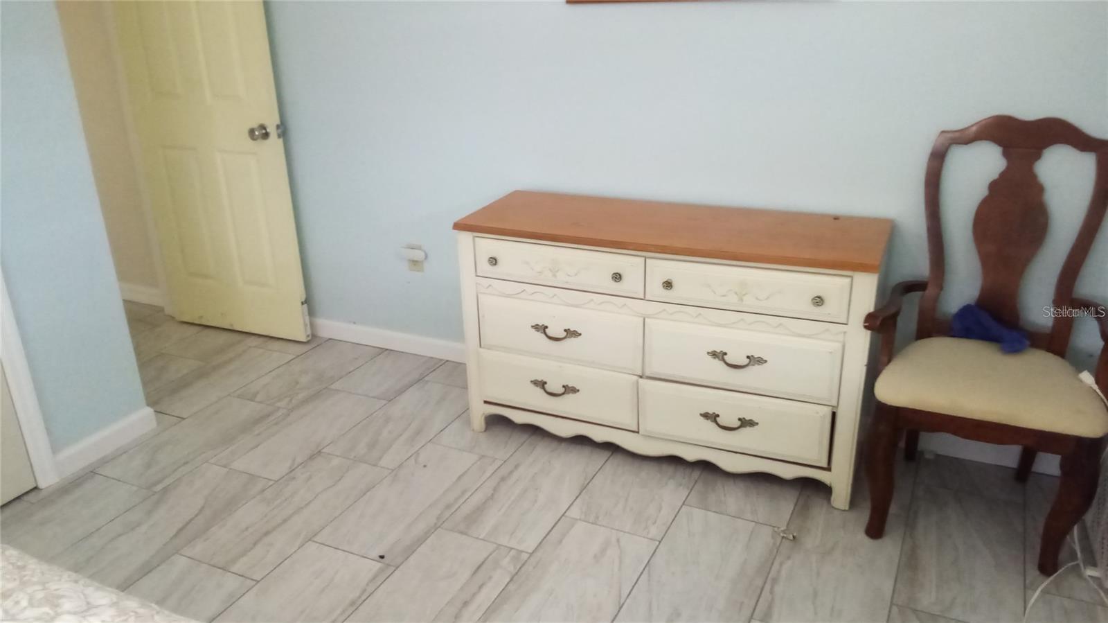 PORT CHARLOTTE SEC 018 - Residential Lease