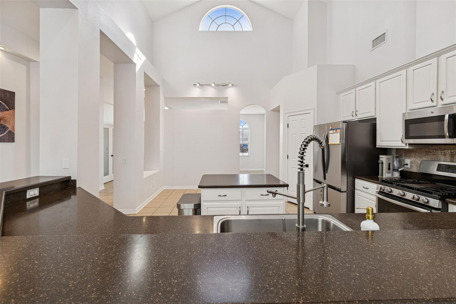 TRINITY WEST - Residential