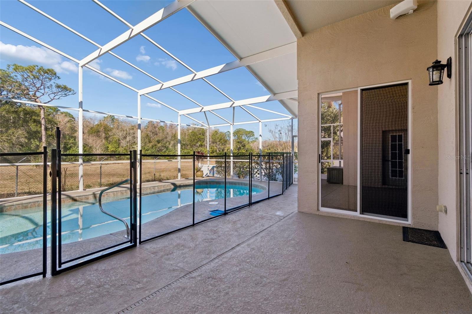 TRINITY WEST - Residential