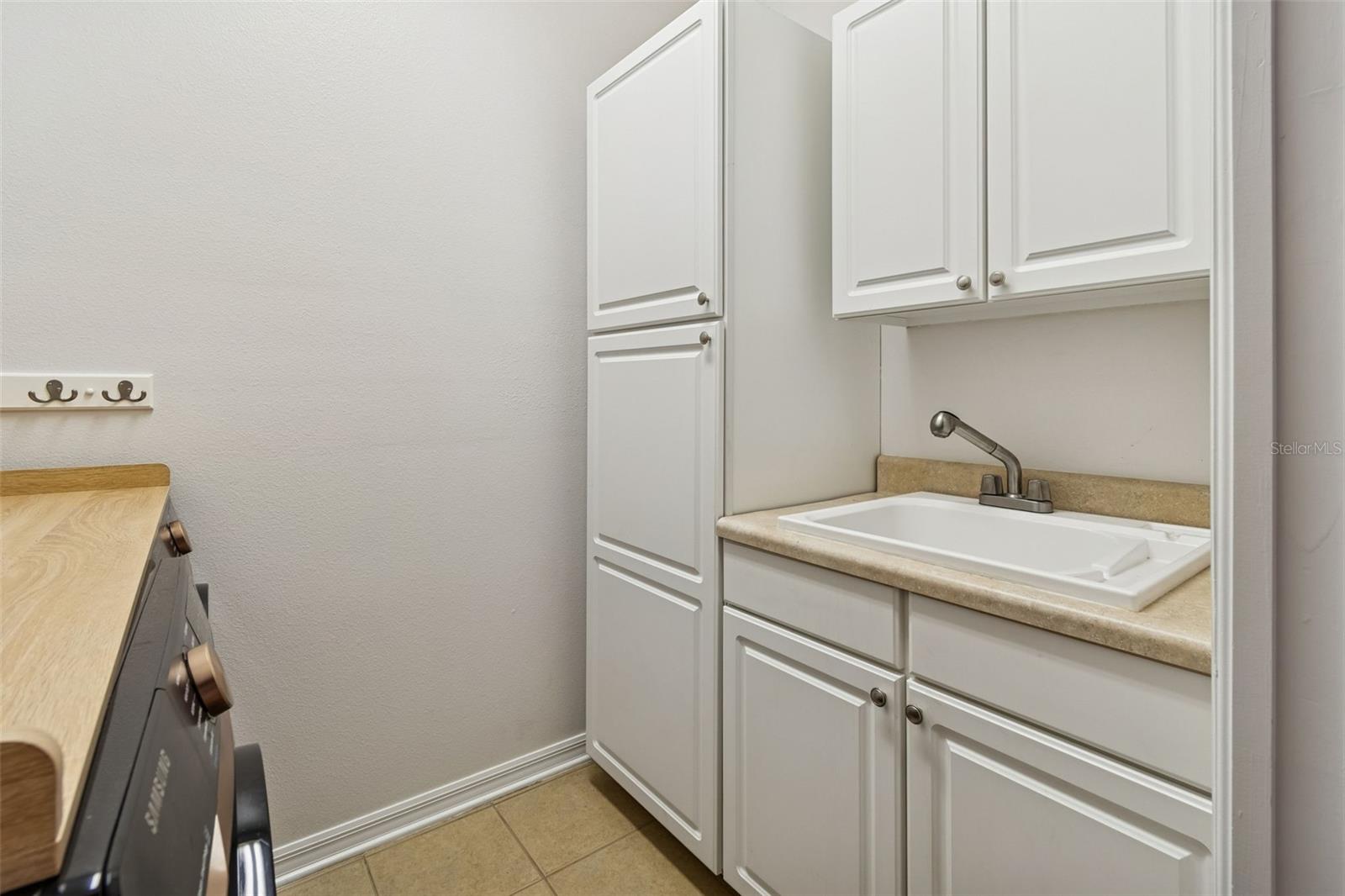 TRINITY WEST - Residential