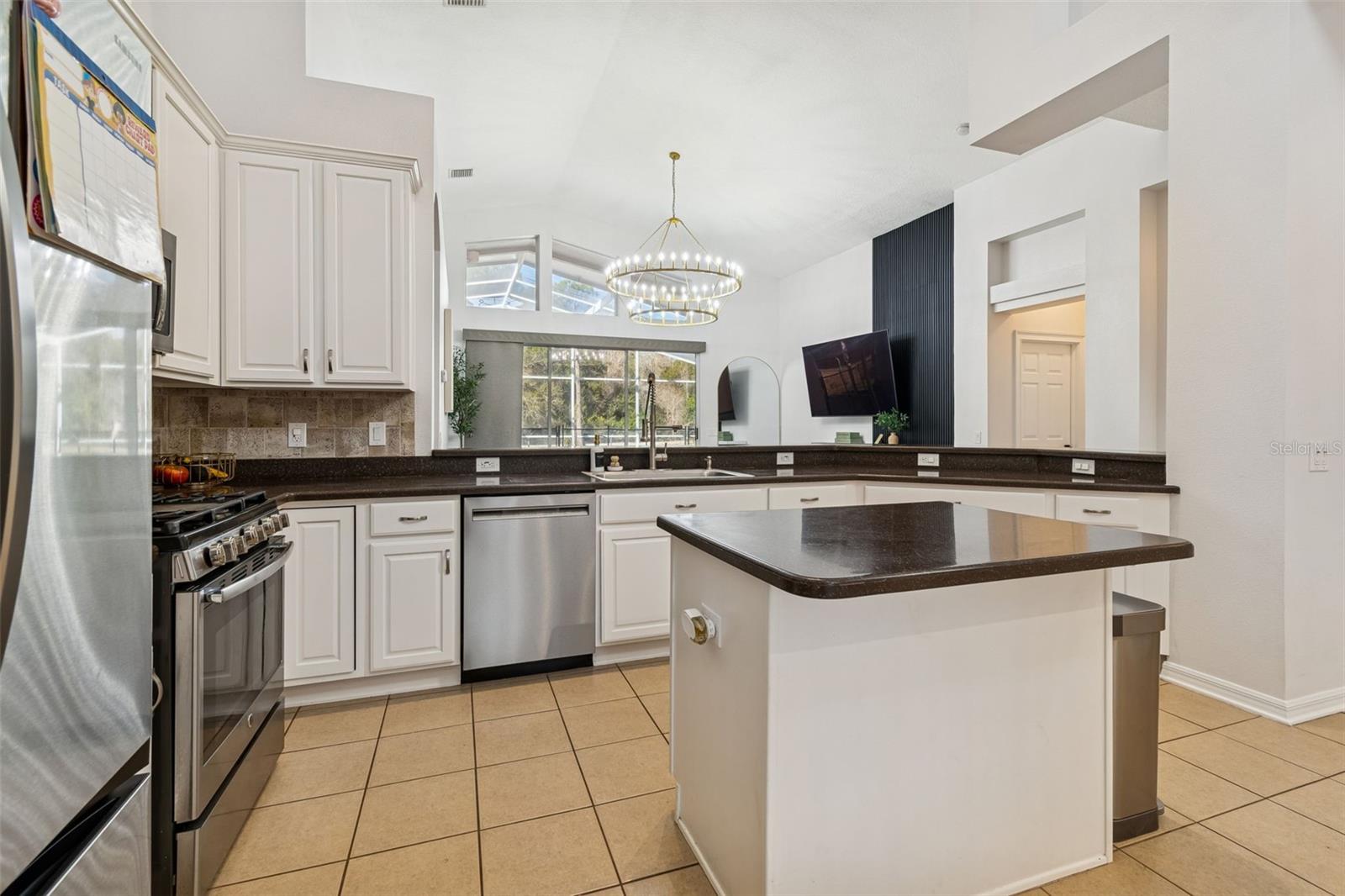 TRINITY WEST - Residential