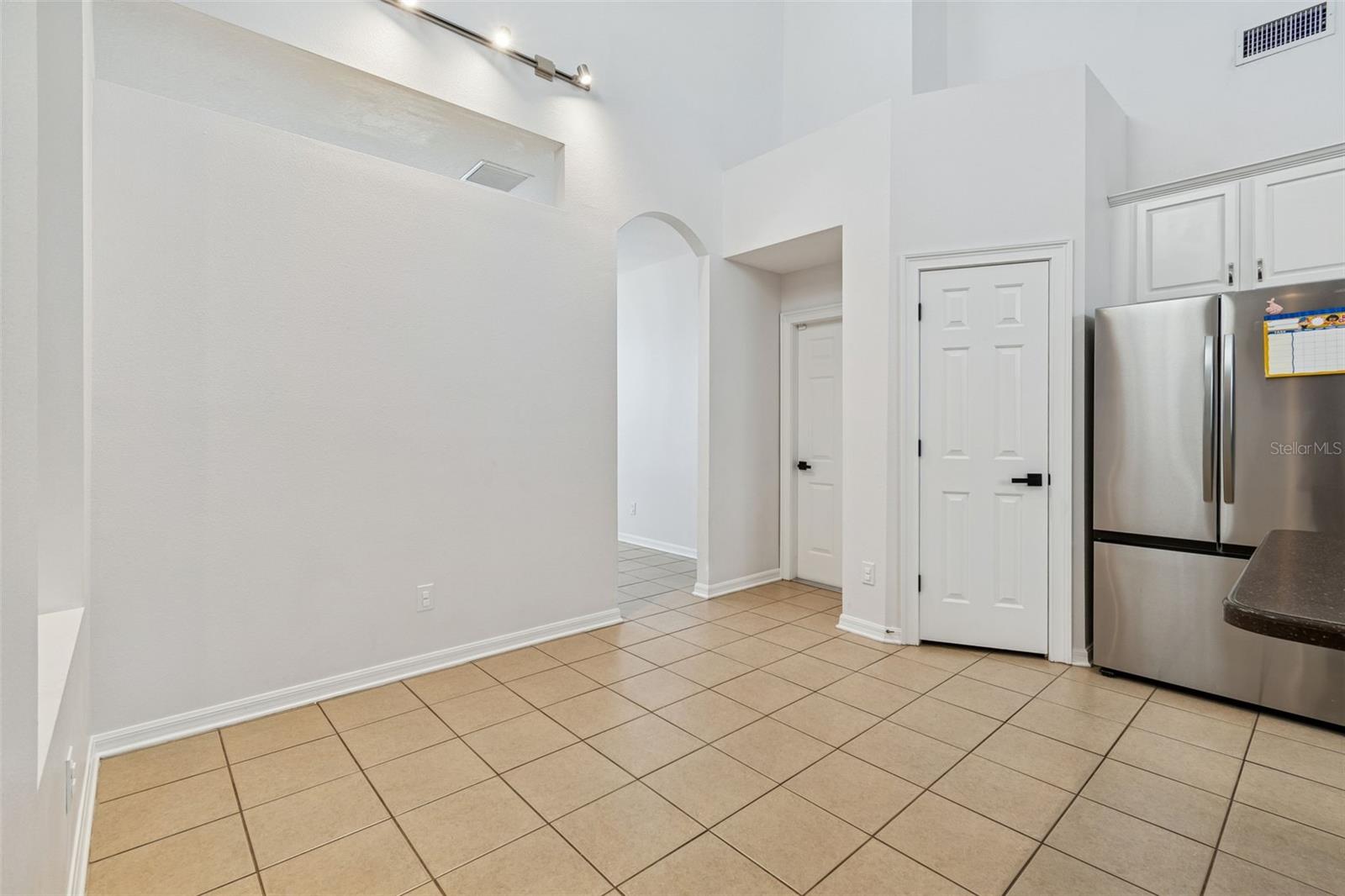 TRINITY WEST - Residential