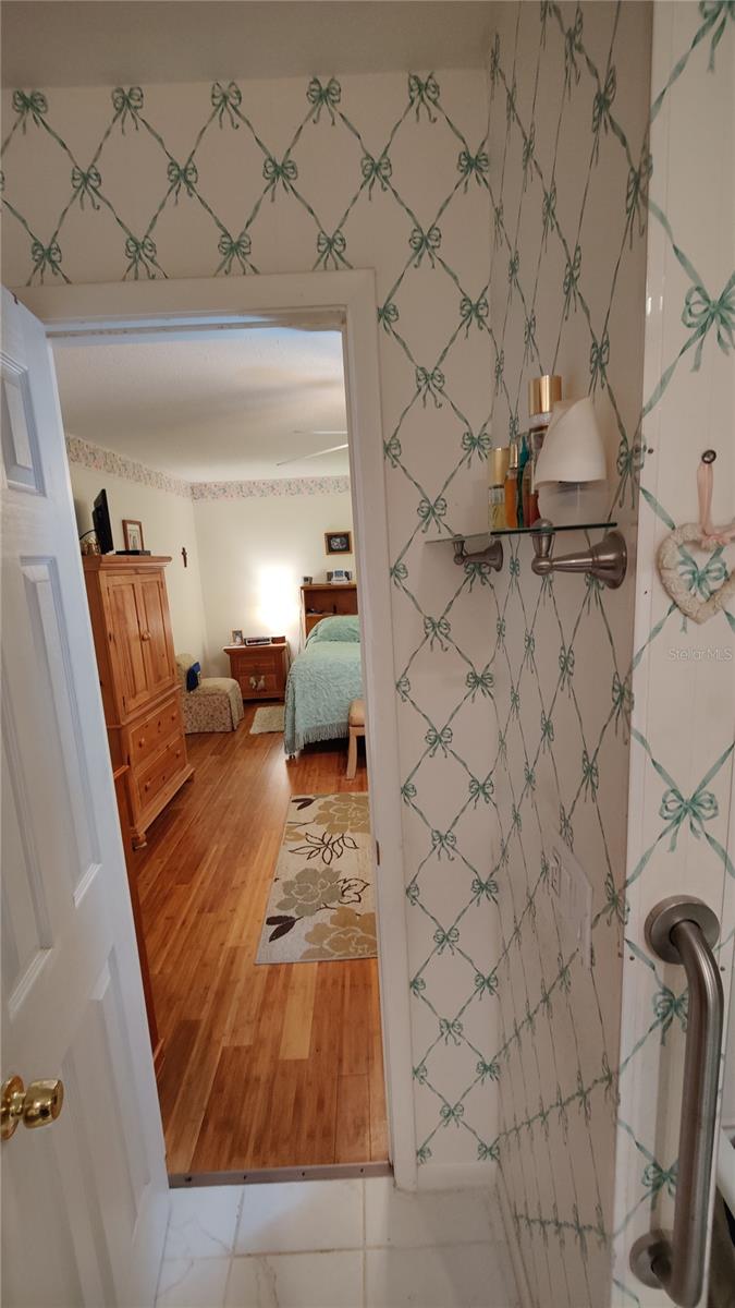 KNOLLWOOD 2ND ADD - Residential