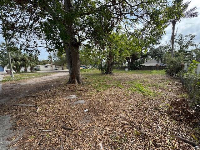 Discover a fantastic opportunity with this stunning piece of vacant land, ideally situated just east of Downtown Bradenton. Spanning .27 acres, this parcel offers a blank canvas for your dreams. Whether you envision building your dream home, developing as an investment, or holding onto it for the long term, the possibilities are endless! A previous home sat on the property so utilities will be easy to hook up once you start the building process. Conveniently located near Bradenton's Riverwalk and revitalized downtown and I75 it is easy to get where you need to go.
