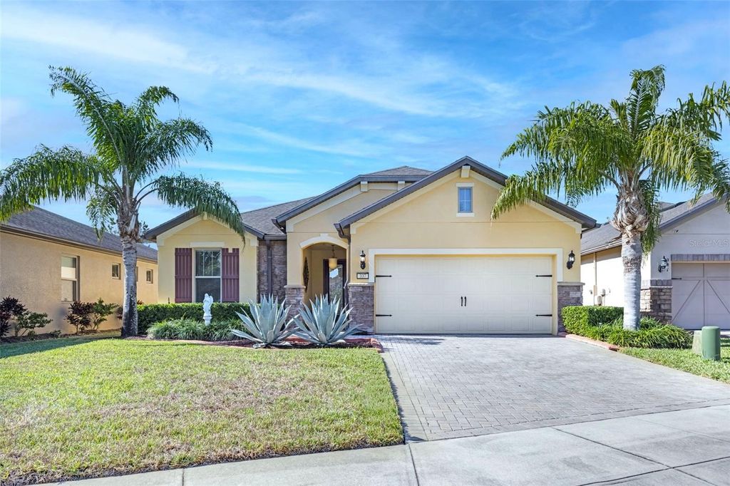 Photo of 337 Alicante Court, Davenport, FL 33837 (MLS # TB8462322)