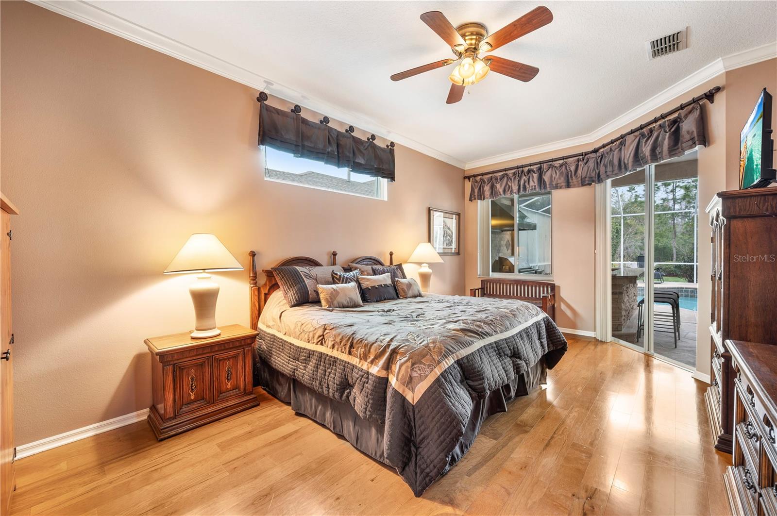 VAN DYKE ESTATES - Residential