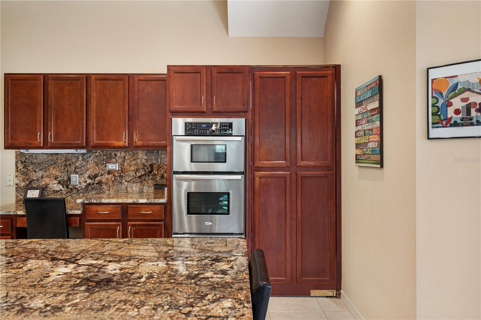 VAN DYKE ESTATES - Residential