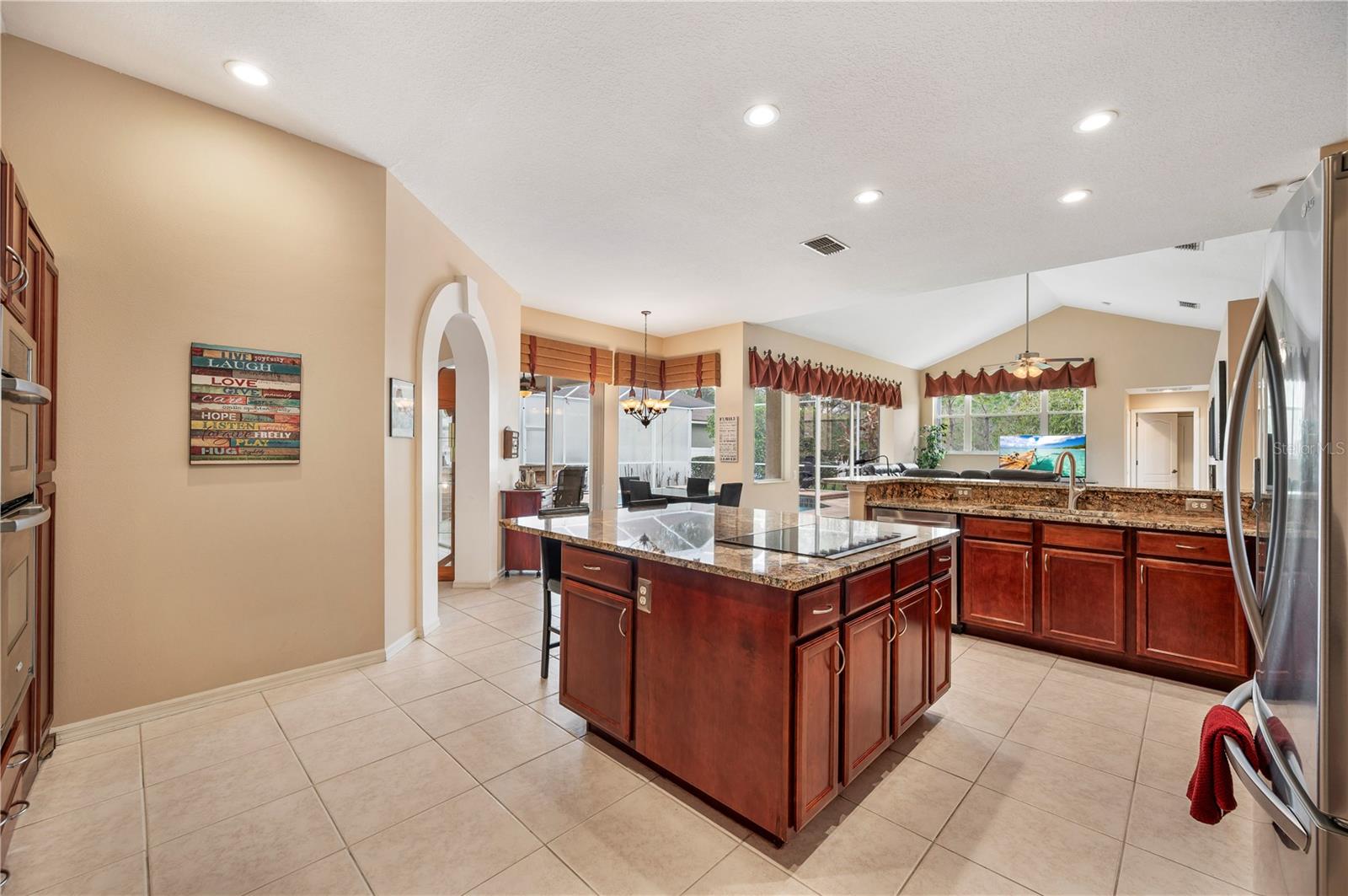 VAN DYKE ESTATES - Residential