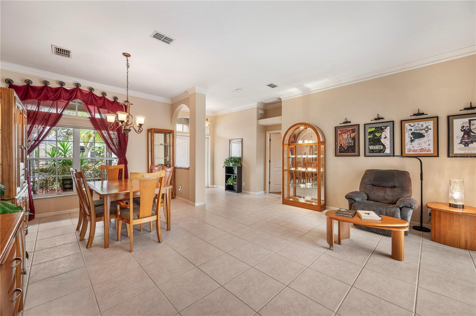 VAN DYKE ESTATES - Residential