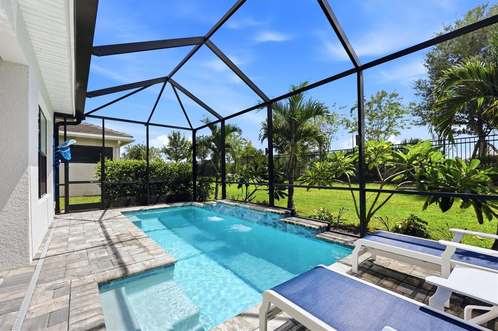 5224 BARNETT CIRCLE
