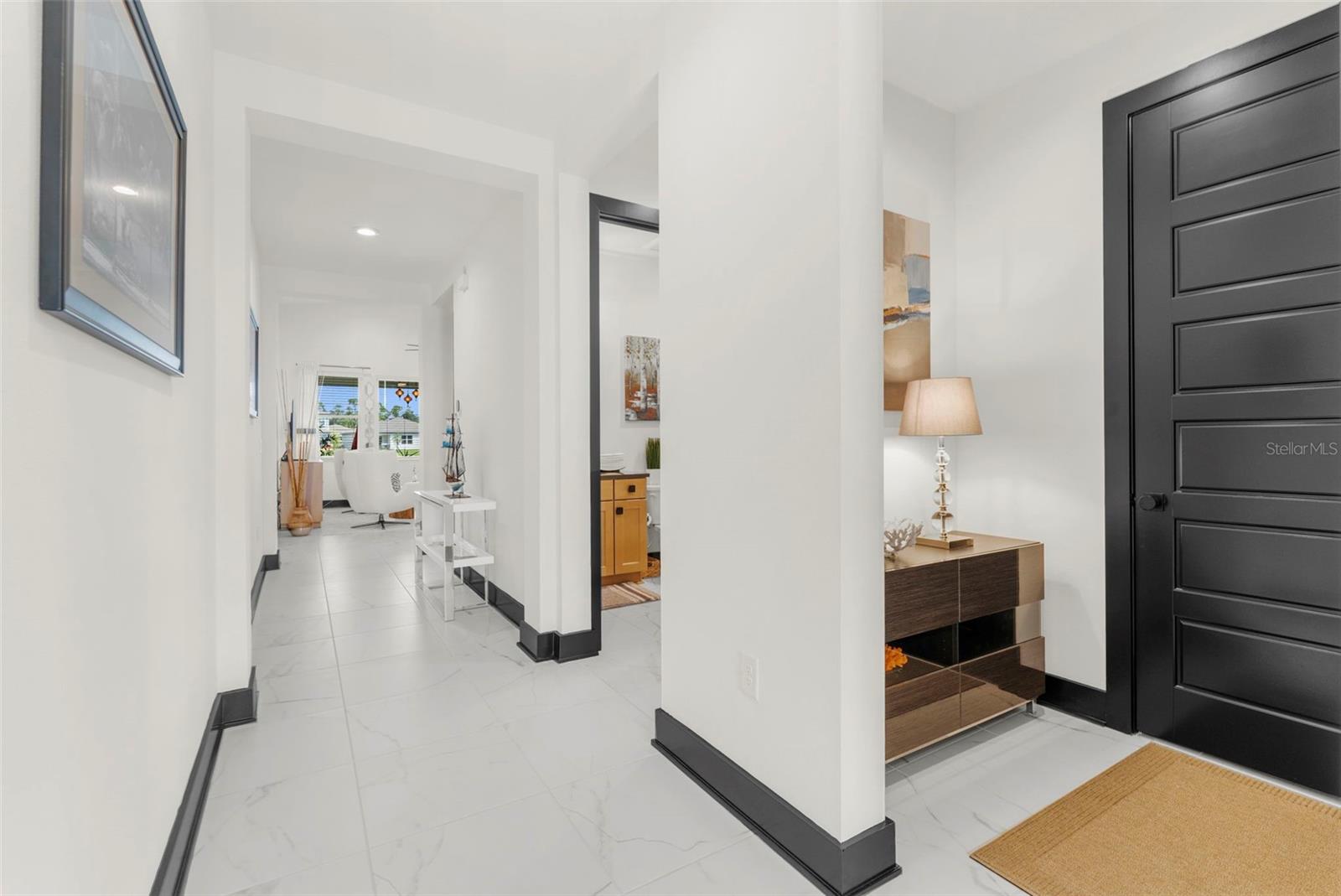 ISLES AT BAYVIEW PH III - Residential Lease