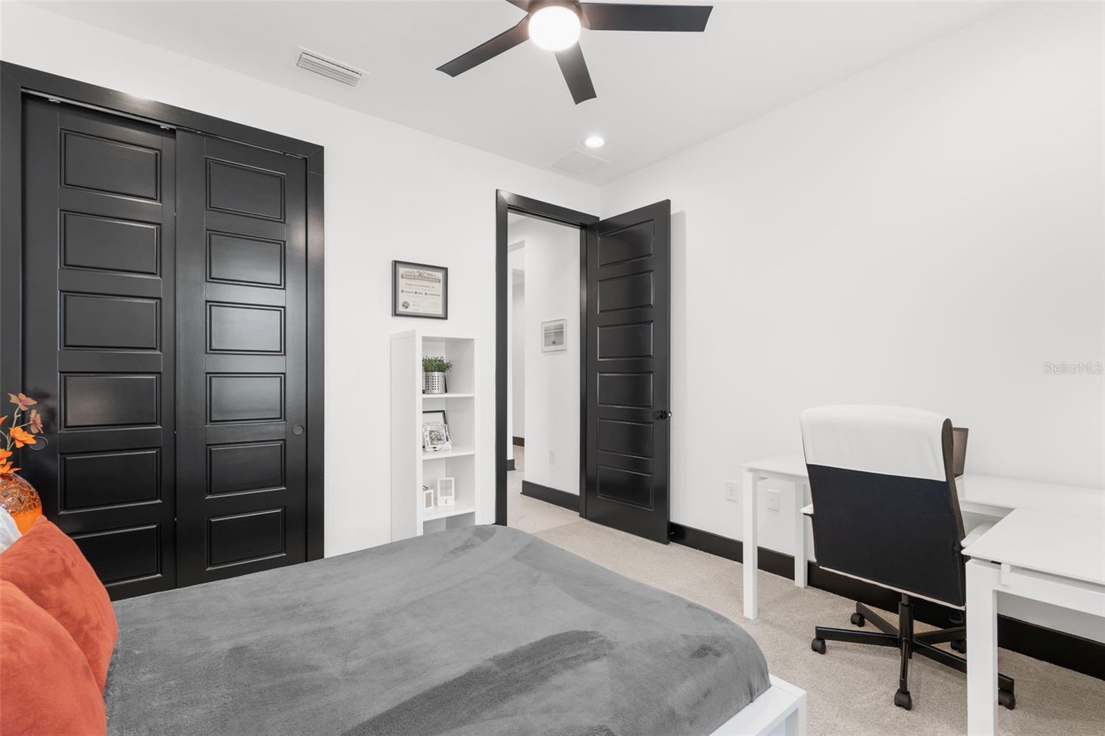 ISLES AT BAYVIEW PH III - Residential Lease