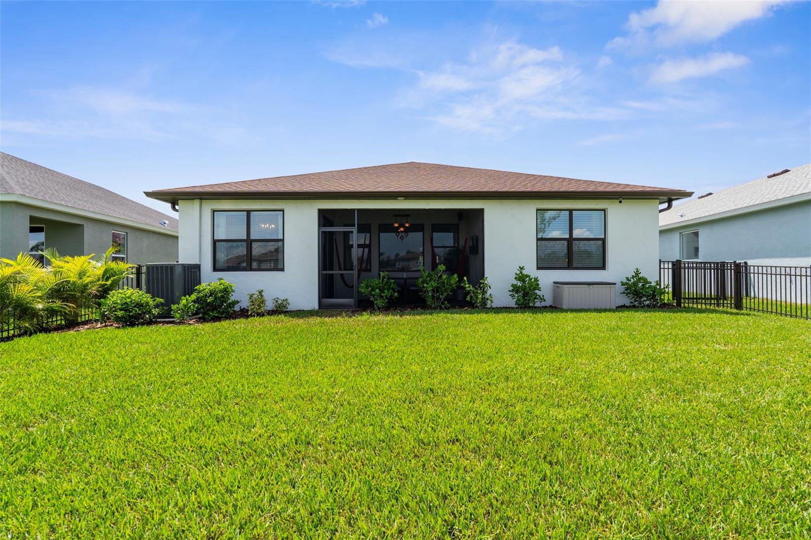 ISLES AT BAYVIEW PH III - Residential Lease