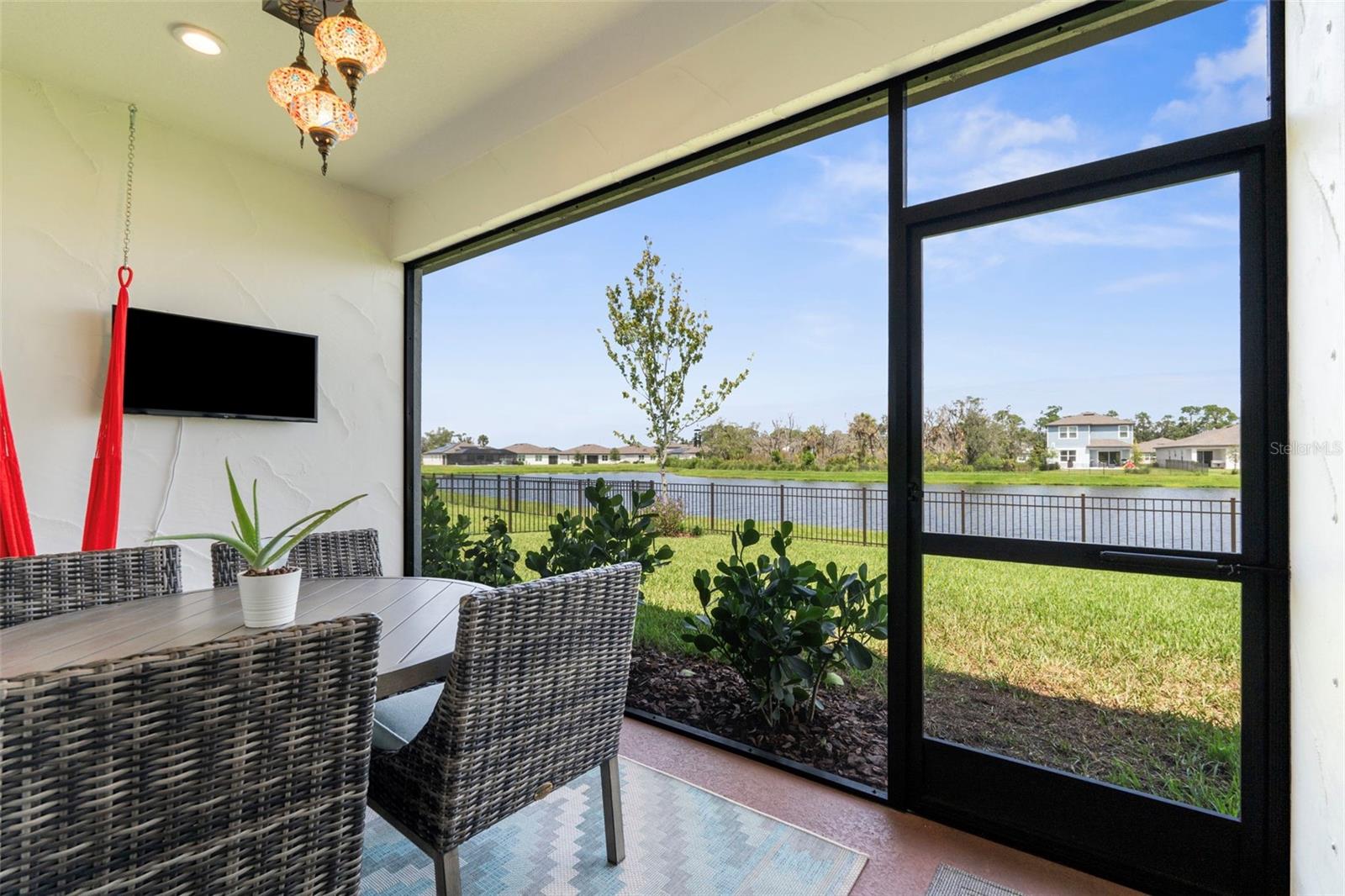 ISLES AT BAYVIEW PH III - Residential Lease