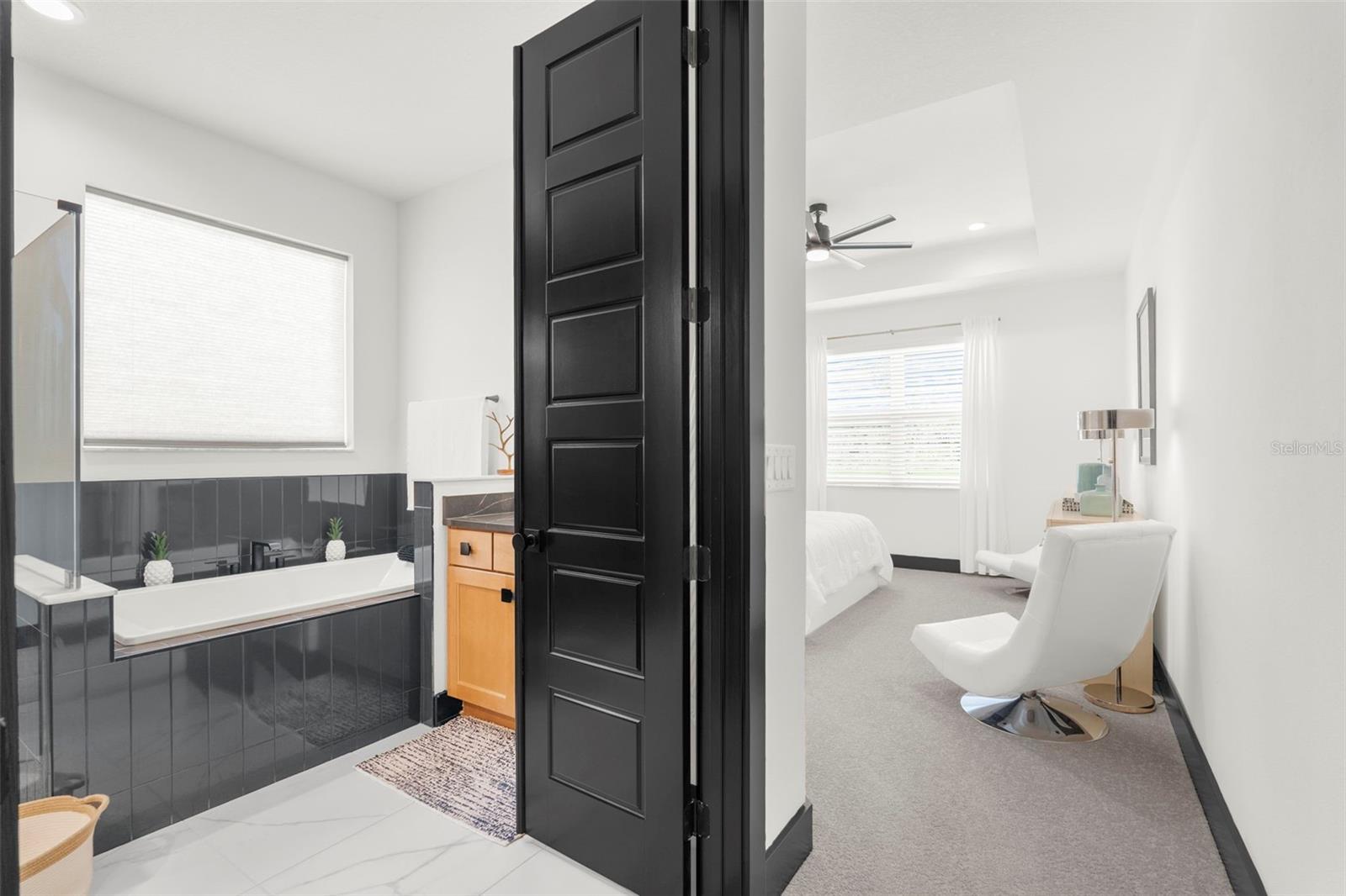 ISLES AT BAYVIEW PH III - Residential Lease