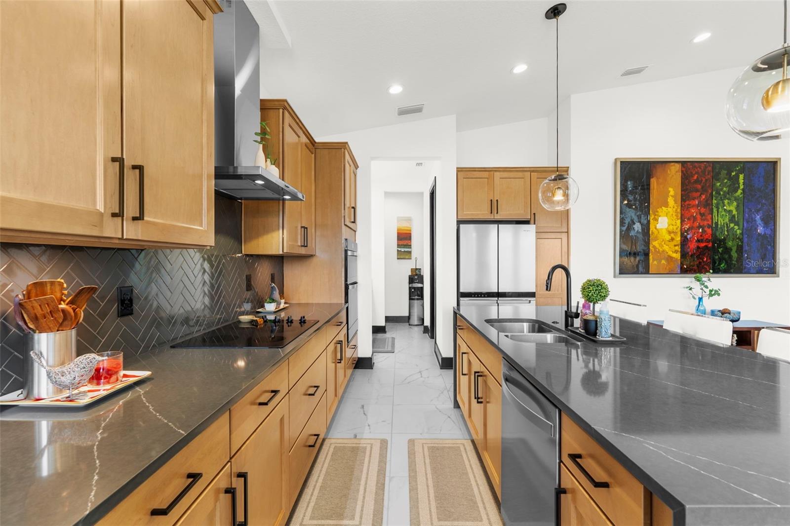 ISLES AT BAYVIEW PH III - Residential Lease