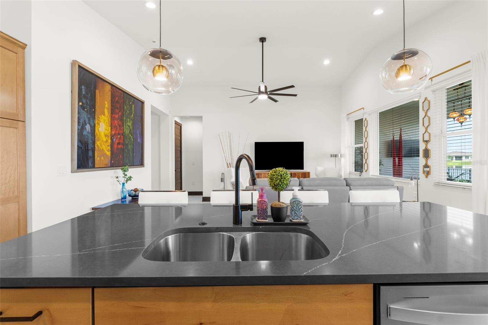 ISLES AT BAYVIEW PH III - Residential Lease