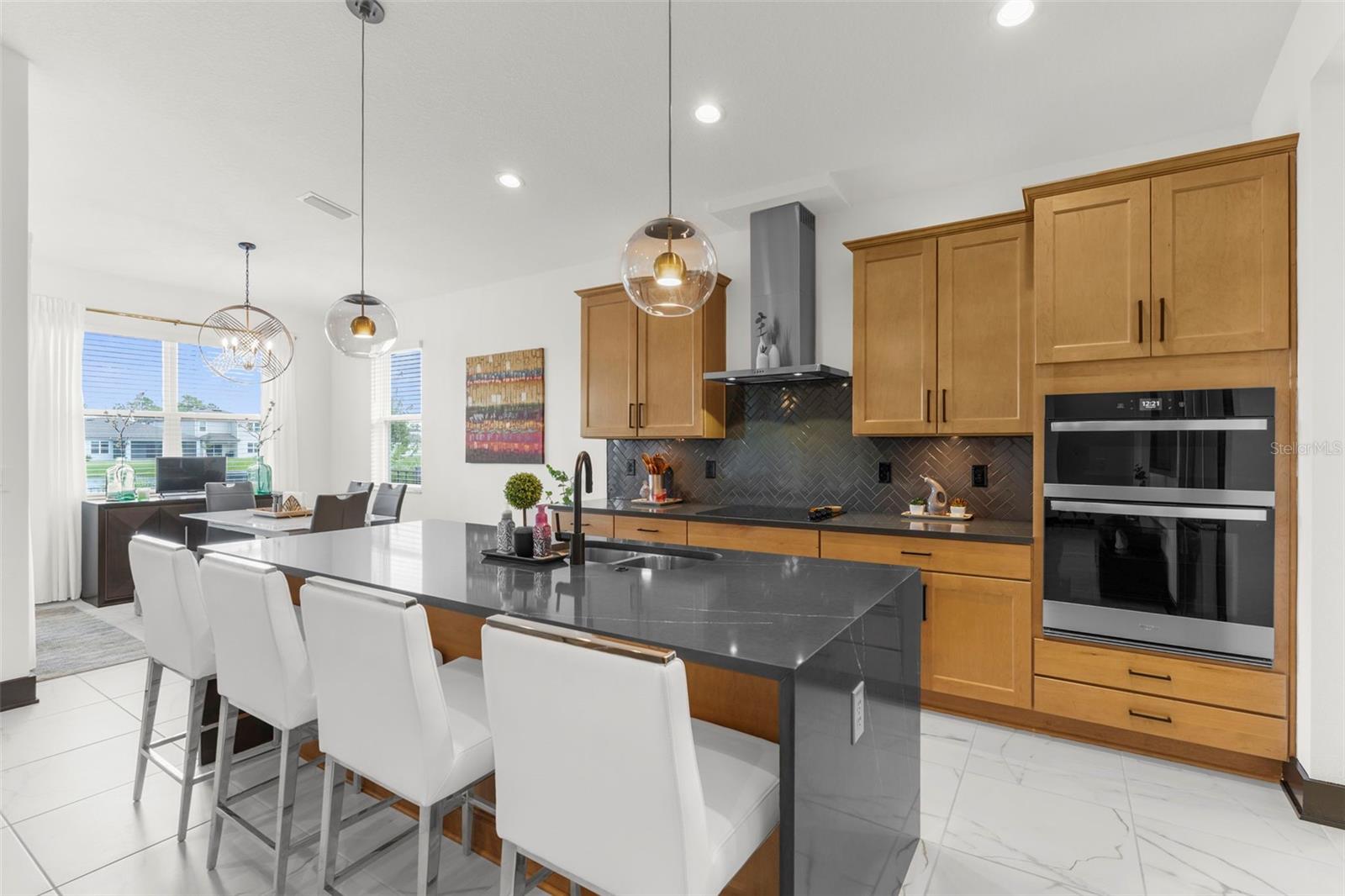 ISLES AT BAYVIEW PH III - Residential Lease