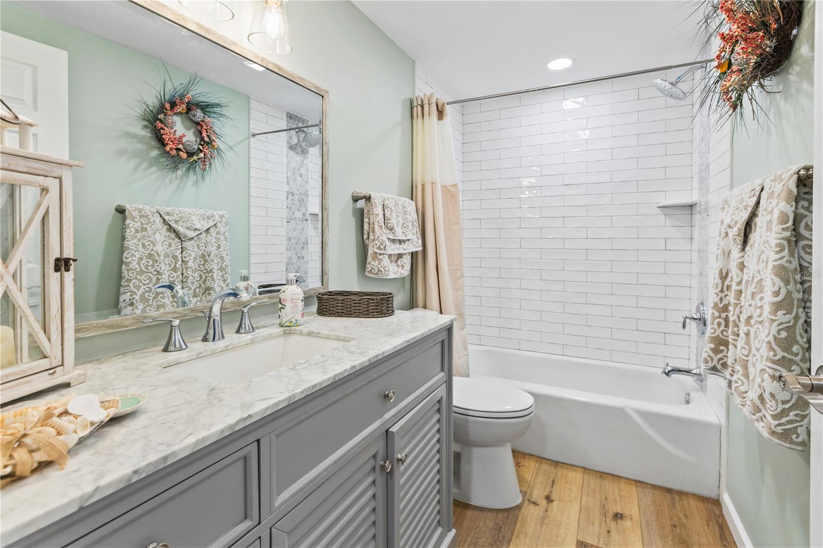 GULF GATE WEST - Residential