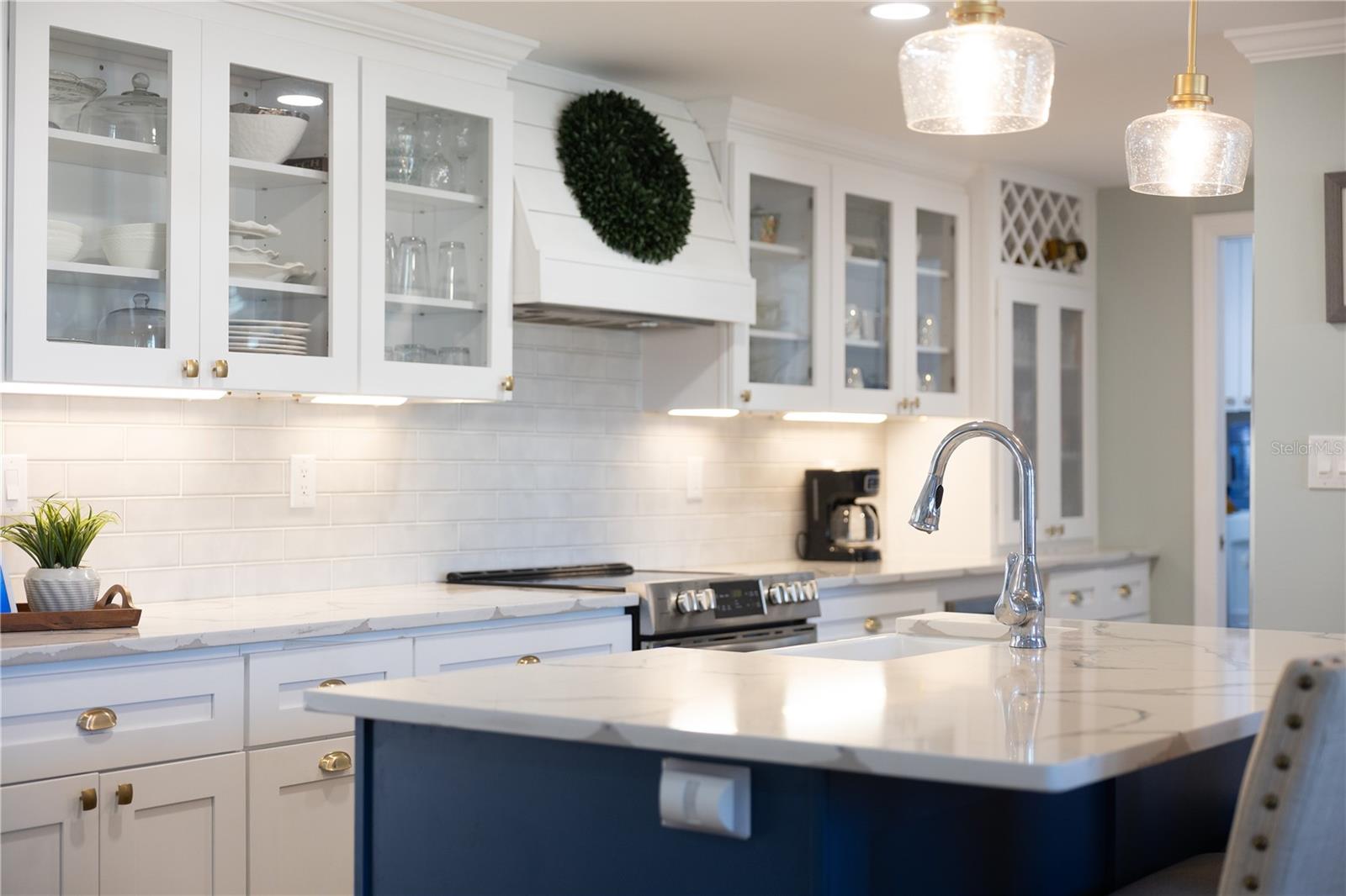 GULF GATE WEST - Residential