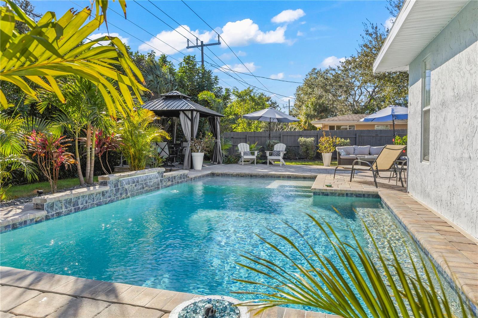 GULF GATE WEST - Residential