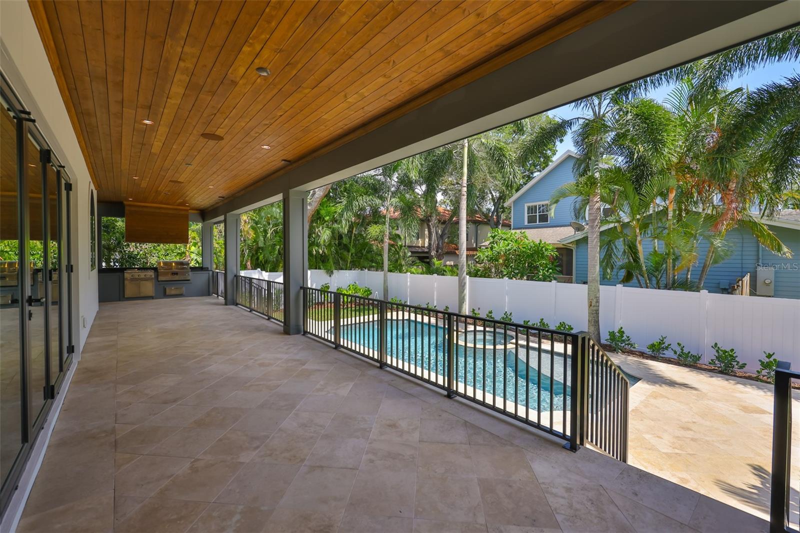 MARYLAND MANOR 2ND UNIT - Residential