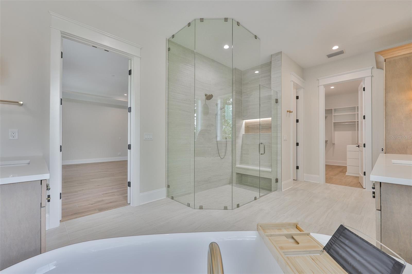 MARYLAND MANOR 2ND UNIT - Residential