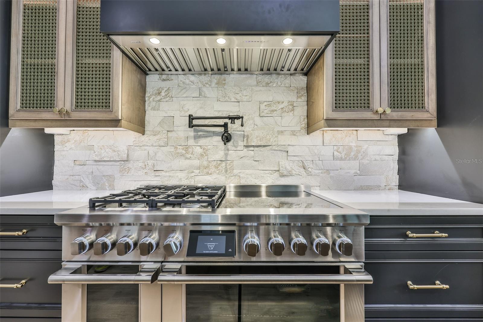 MARYLAND MANOR 2ND UNIT - Residential