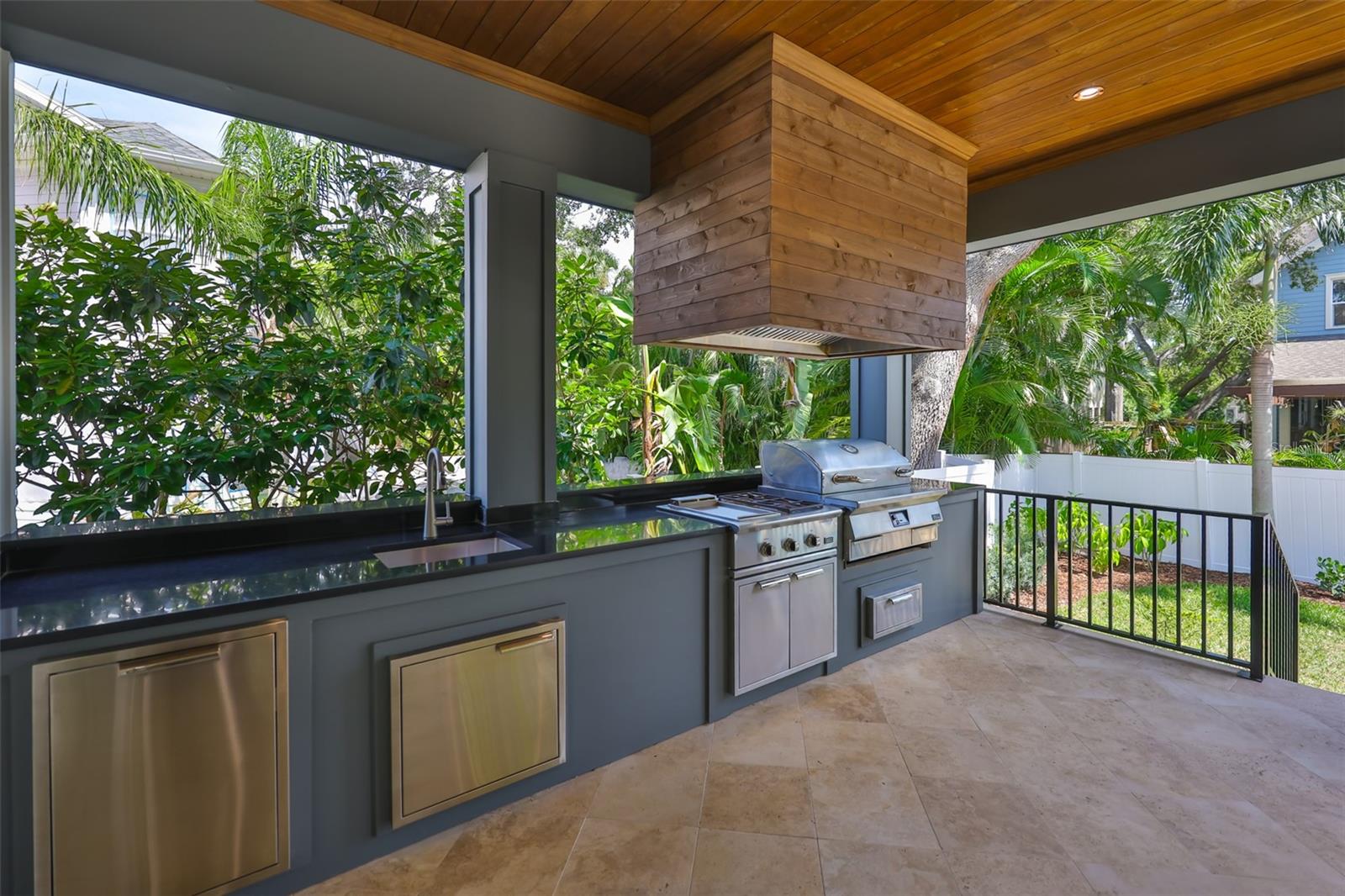 MARYLAND MANOR 2ND UNIT - Residential